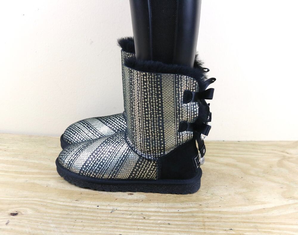 UGG Boots Womens 6 Silver Black Bailey Bling Crystals Shearling Lined Like New